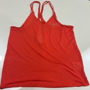 Nike light weight top, perfect for hot days!